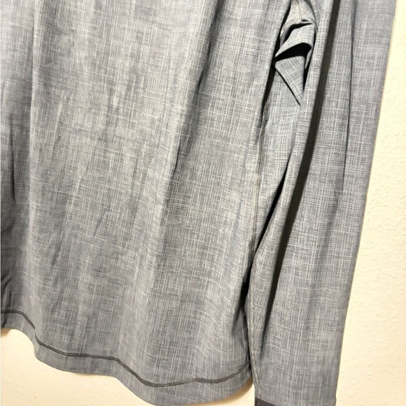 Lululemon Gray Long Sleeve Men's Shirt - Picture 5 of 7